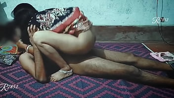 Hot sex Indian unsatisfied bhabhi sex with her neighbour secretly